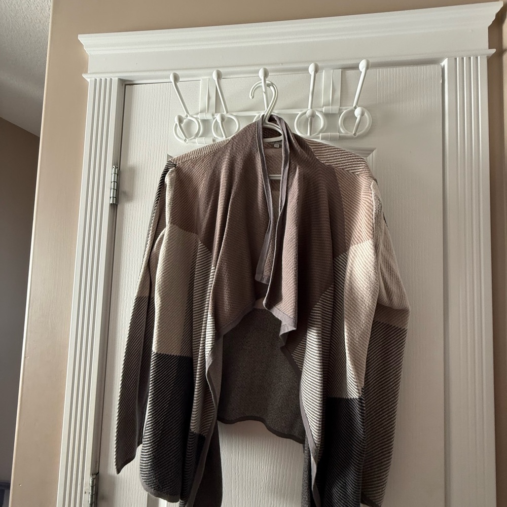 Kismet Ombre Cardigan Sweater in Cream and Brown
